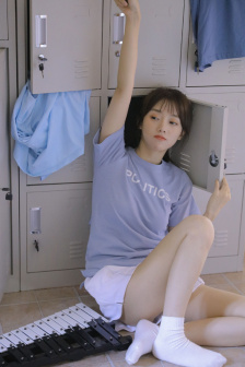 美国色情三级欧美三级苦月亮